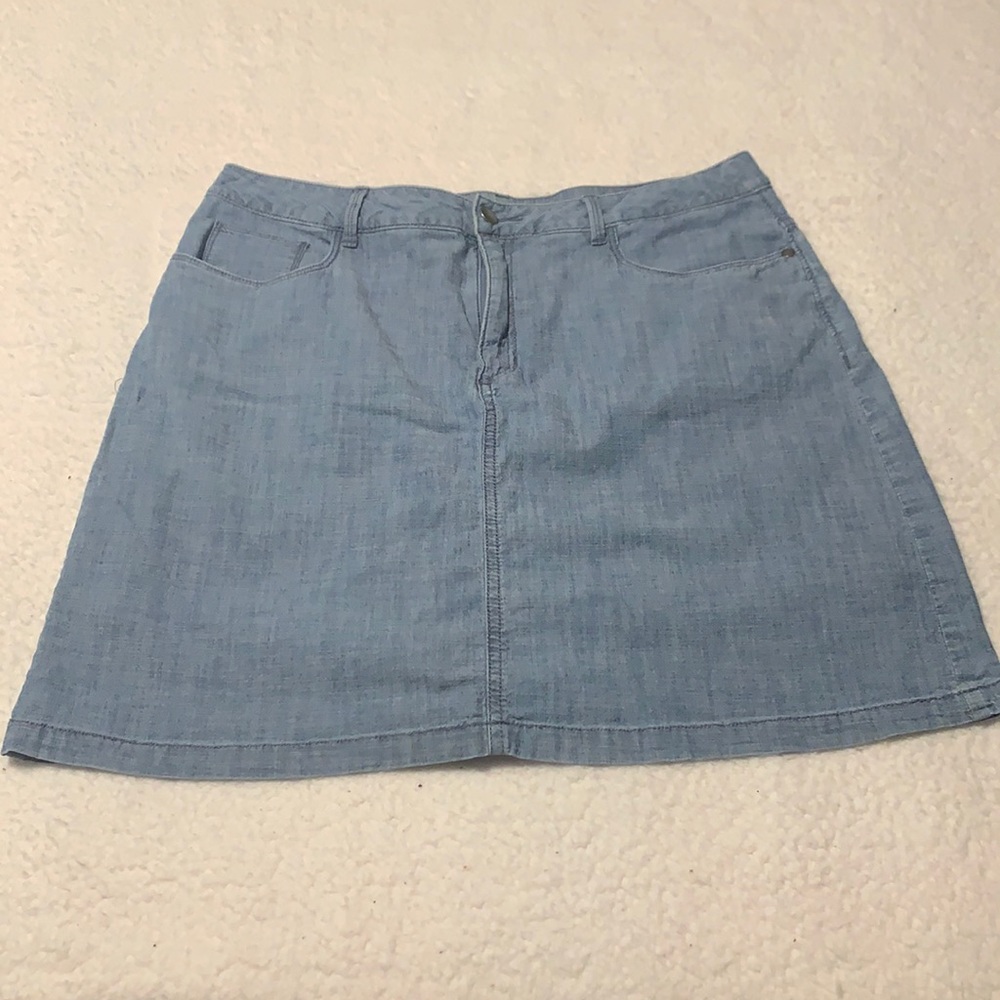 Croft & Barrow Classic Fit Skort, GUC, Size 12